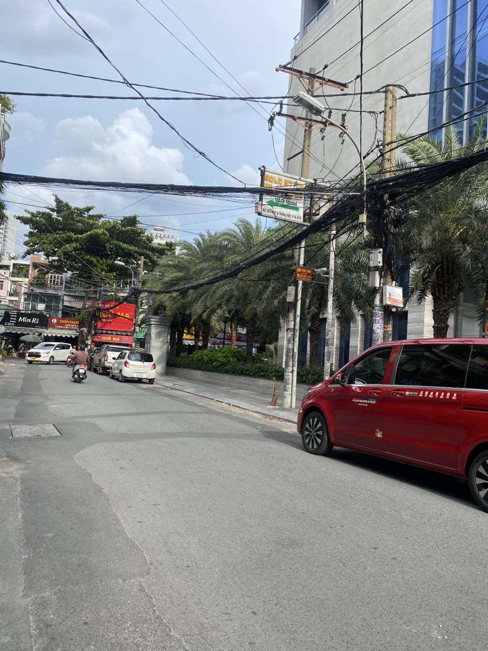 Cho thuê nhà hẻm tải Lý Thường Kiệt, P14, Q10